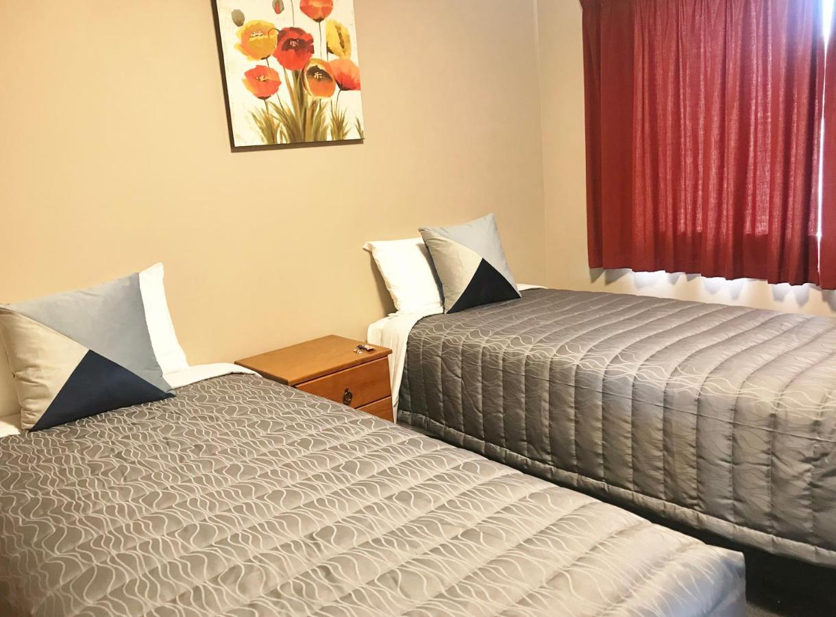 Phoenix Motels Temuka Εξωτερικό φωτογραφία