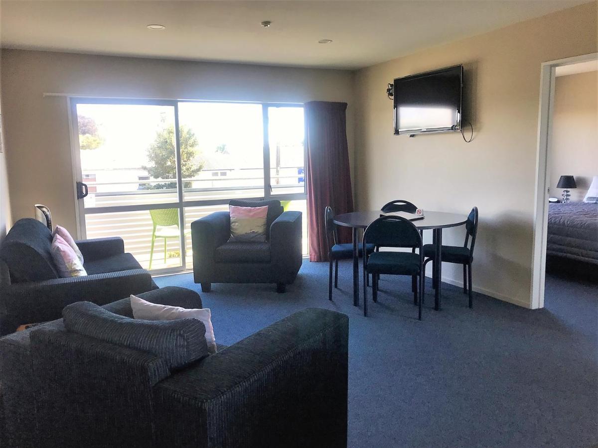 Phoenix Motels Temuka Εξωτερικό φωτογραφία